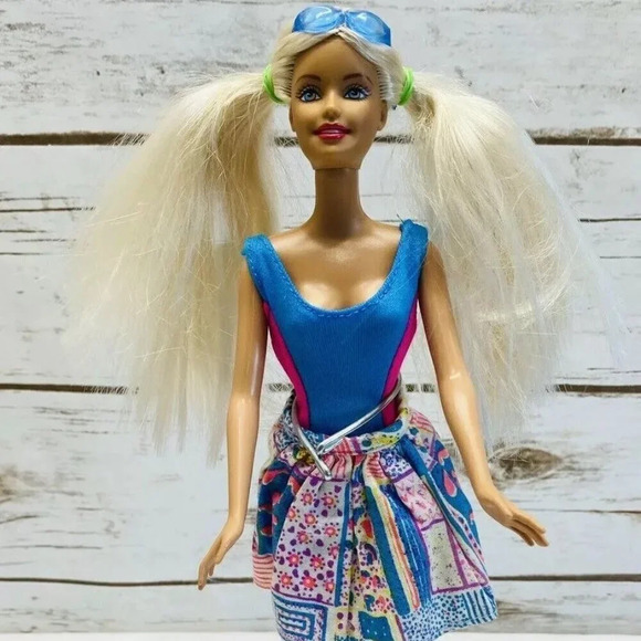 MATTEL BARBIE Blonde Hair Blue Eyes Bodysuit Skirt Outfit 12" Tall - Picture 1 of 13